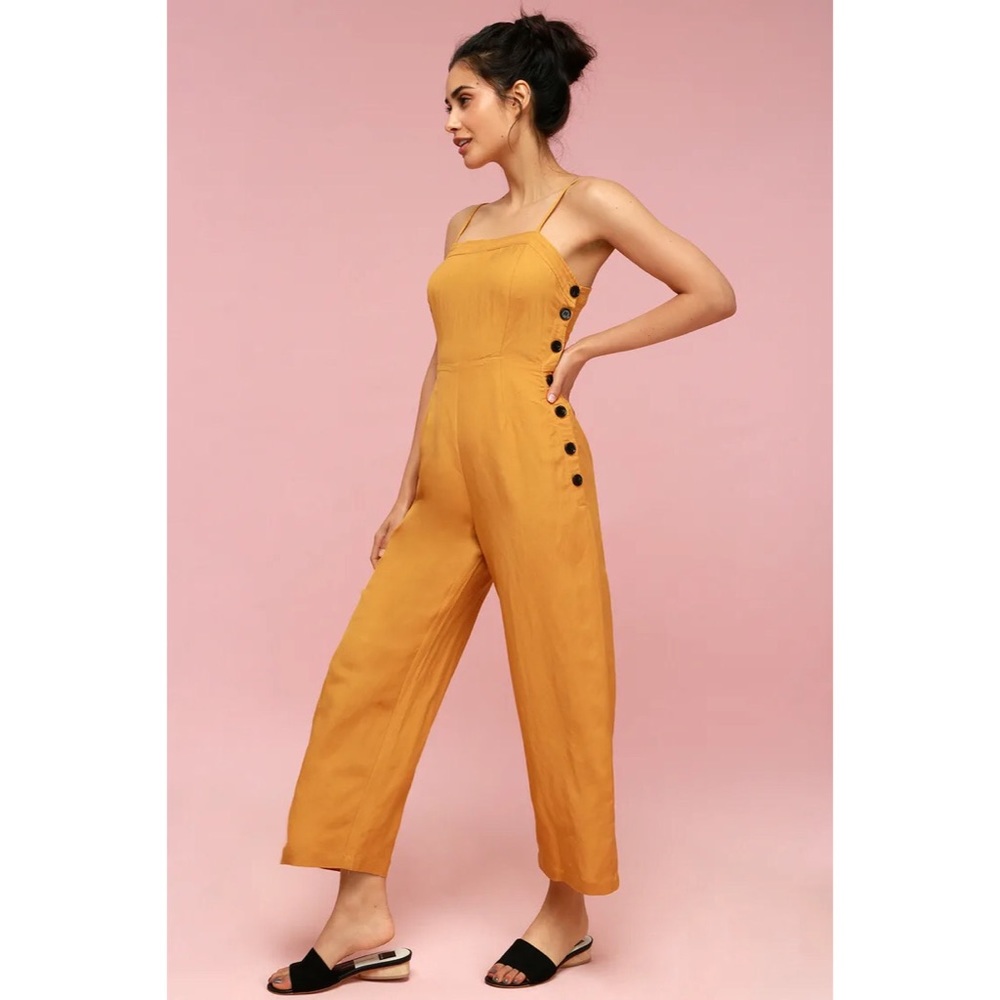Lulu’s Button-Up Culotte Jumpsuit
